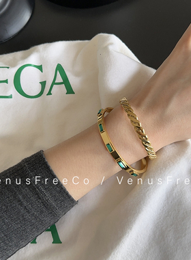 18k镀金法式绿宝石麻花手镯