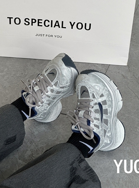 男童老爹鞋软底2025秋冬季新款儿童运动鞋加绒棉鞋子女童跑步鞋子