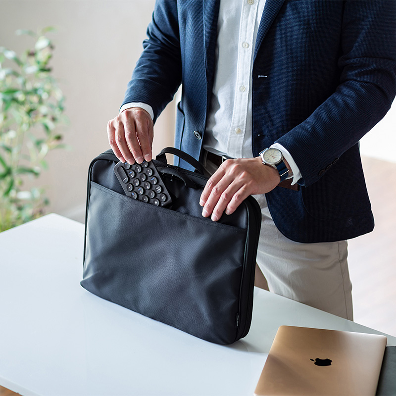 日本SANWA蓝牙数字小键盘外接蓝牙键盘即插即用充电财务会计银行