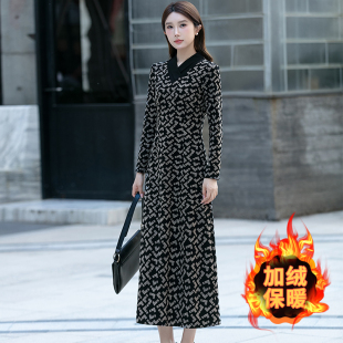 2025秋冬澳绒修身超长款连衣裙女收腰保暖加绒打底过膝内搭长裙子