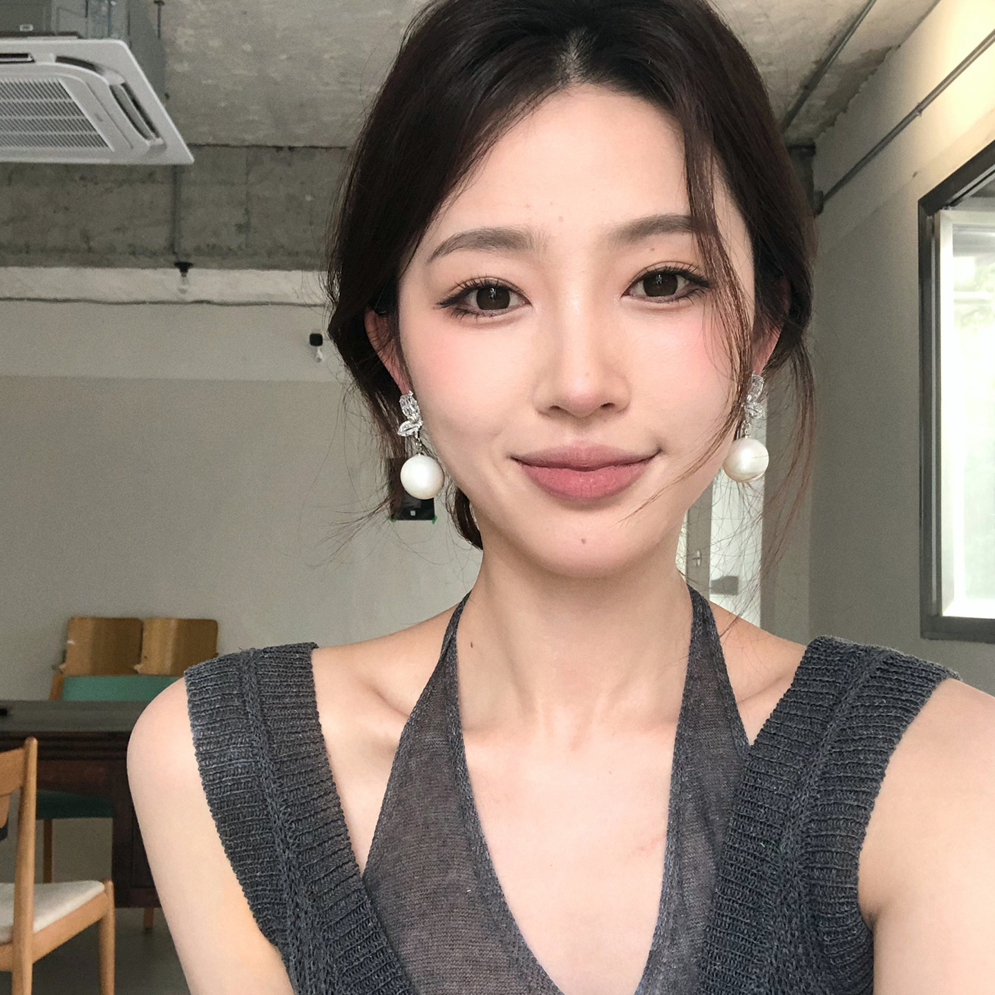 法式精致镶钻蝴蝶大珍珠吊坠耳环
