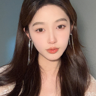 气质轻奢简约珍珠流苏耳环女小众设计感高级感长款 显脸小耳钉耳饰