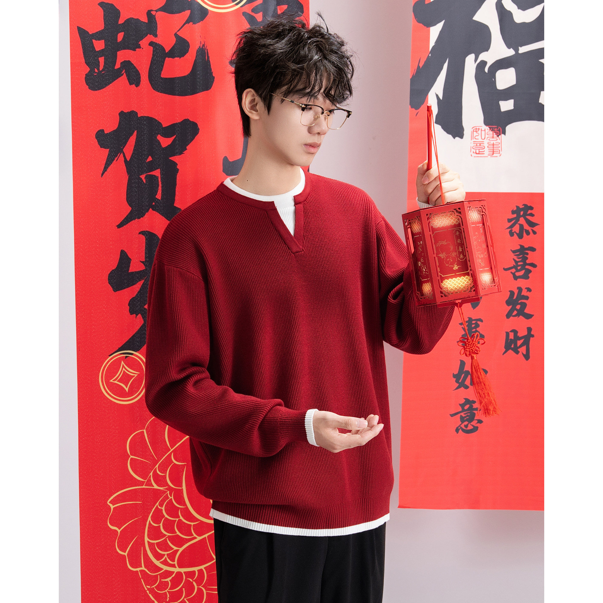 假两件红色V领新年毛衣男款秋冬季保暖马年本命年内搭圣诞针织衫