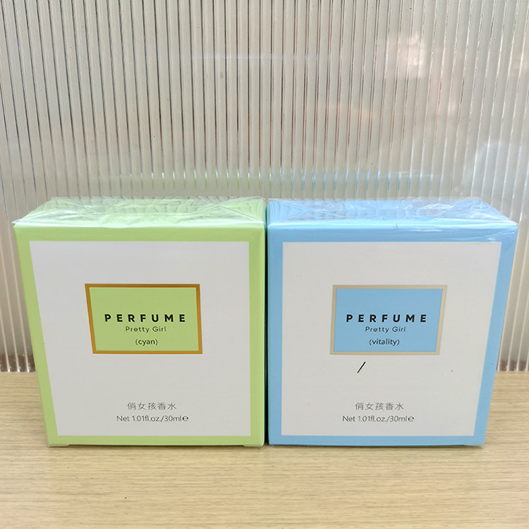 名创优品俏女孩活力香水