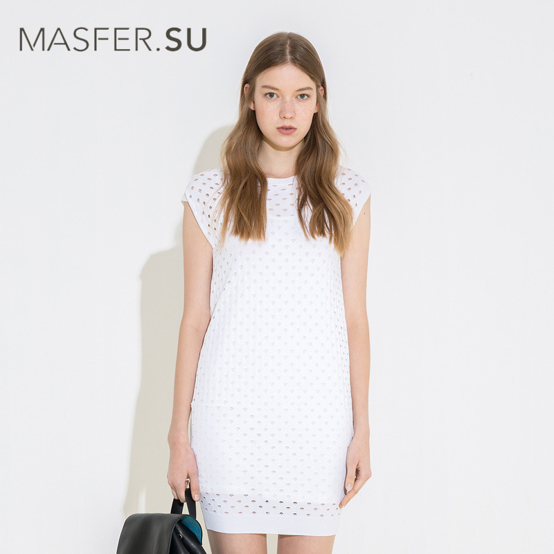 Masfer.SU玛丝菲尔素 品牌女装夏新品高雅纯色针织连衣裙