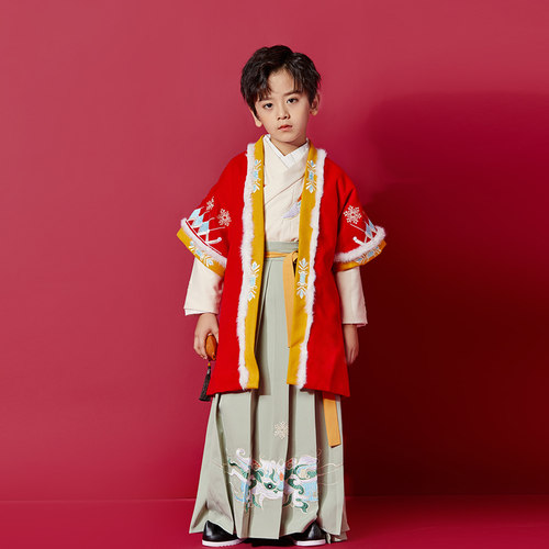 明制汉服男童冬款加厚套装男宝高端绣花汉服中国风拜年服男童冬款 - 封面