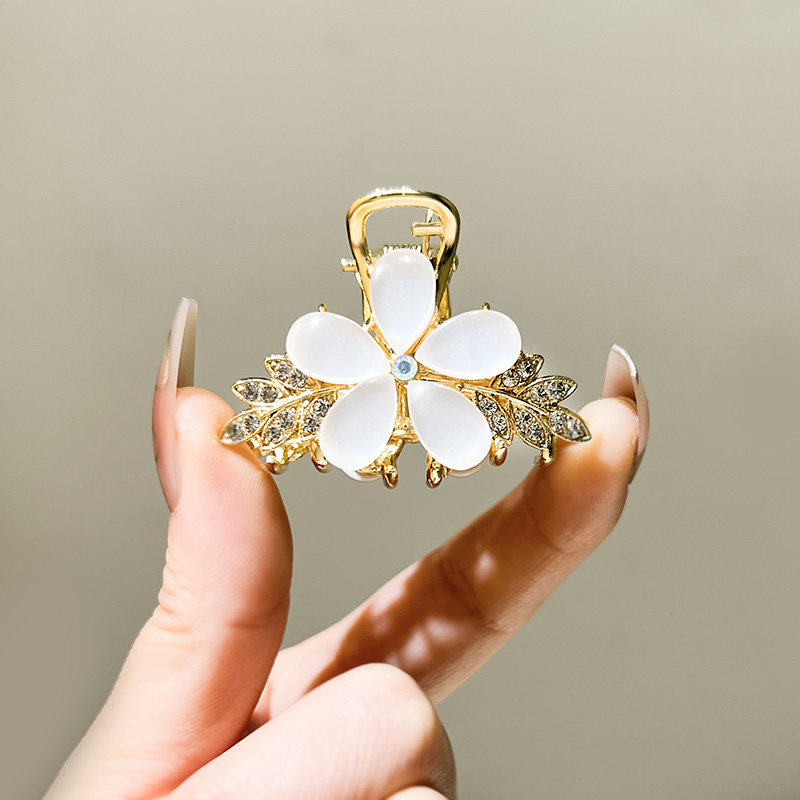 新款猫眼石花朵抓夹中号精致夹子后脑勺半扎发夹女小众鲨鱼夹发饰,饰品/流行首饰/时尚饰品新,发饰,淘宝优惠券,粉丝福利购,淘宝优惠卷