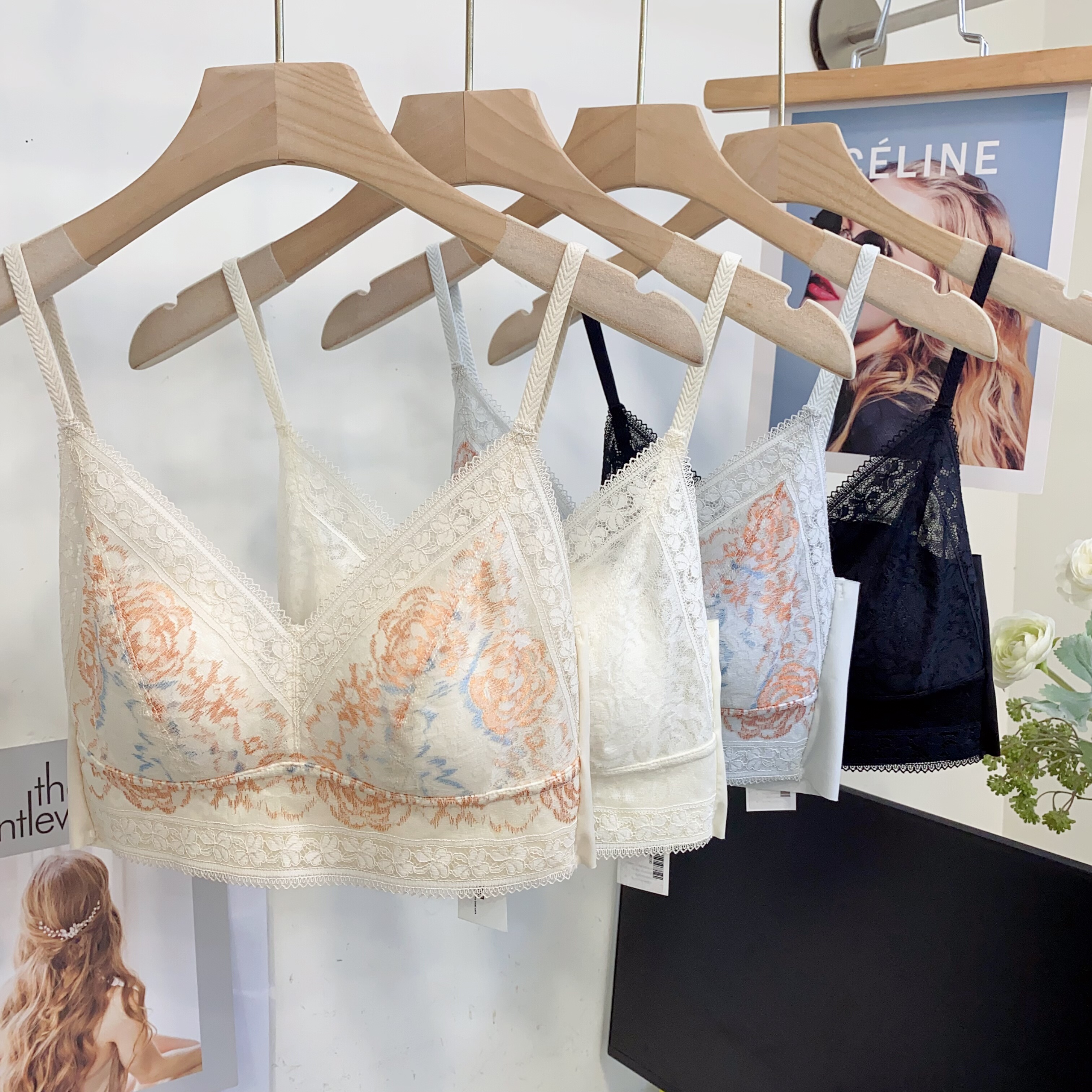 大胸显小B杯薄款高级感法式蕾丝吊带美背内搭抹胸文胸打底内衣,女士内衣/男士内衣/家居服,文胸,淘宝优惠券,粉丝福利购,淘宝优惠卷