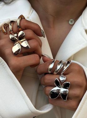 18k金不锈钢光面弹簧形三层戒指时尚高级感小众设计感钛钢戒指