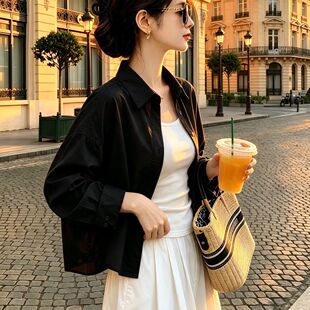 黑色长袖衬衫女款2026新款春秋季宽松休闲衬衣短款小衫设计感上衣