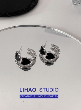 LIHAO暗黑风爱心耳环女黑色尤物甜心潮酷小众设计感高级复古耳饰