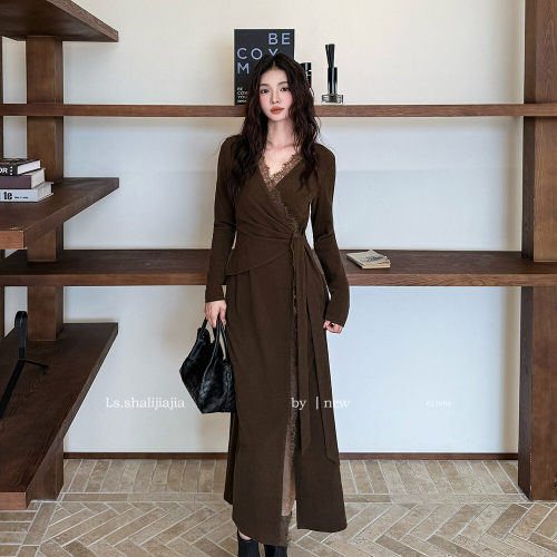 LS 法式优雅v领纯色修身连衣裙 广州十三行2025秋冬新品女装61195