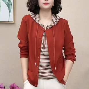 春季 假两件纯棉连帽卫衣女气质妈妈条纹拼色宽松显瘦休闲上衣 新款