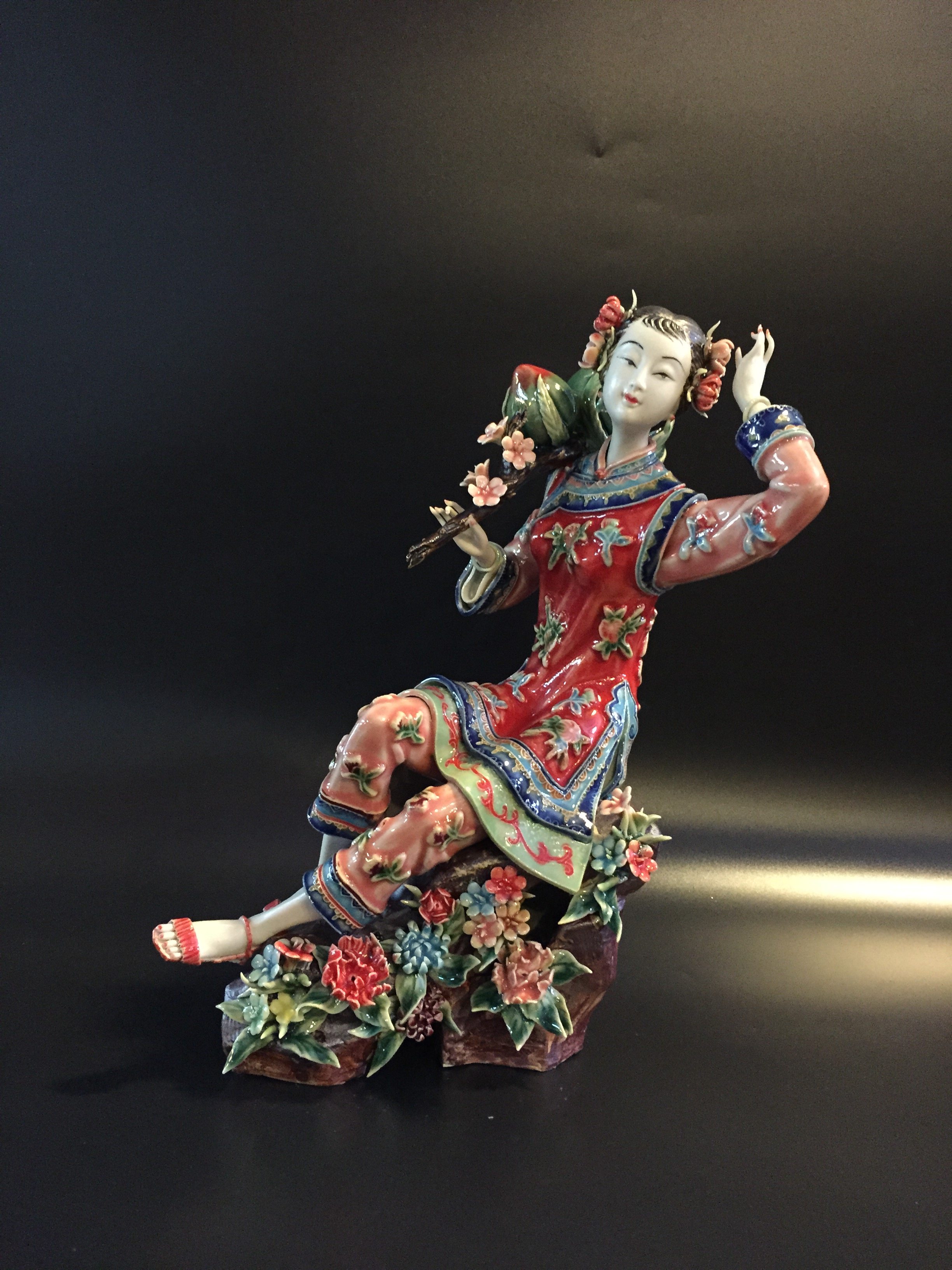 石湾陶瓷公仔 创意家居摆件  古代仕女 电视柜 酒柜摆件 桃花仙子