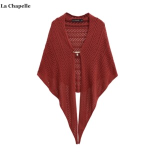 拉夏贝尔/La Chapelle新中式三角针织披肩女红色镂空外搭斗篷围巾