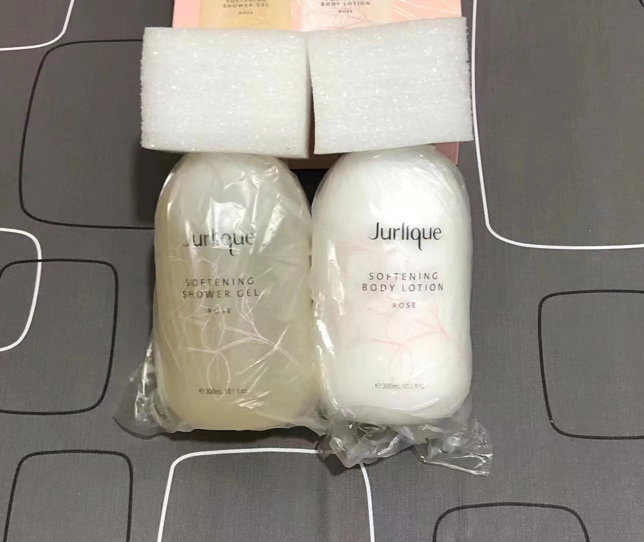 茱莉蔻保湿Jurlique沐浴露身体乳