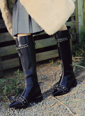 CHINCHIN官方原创设计师鞋履｜尖头铆钉装饰条带拉链及膝靴