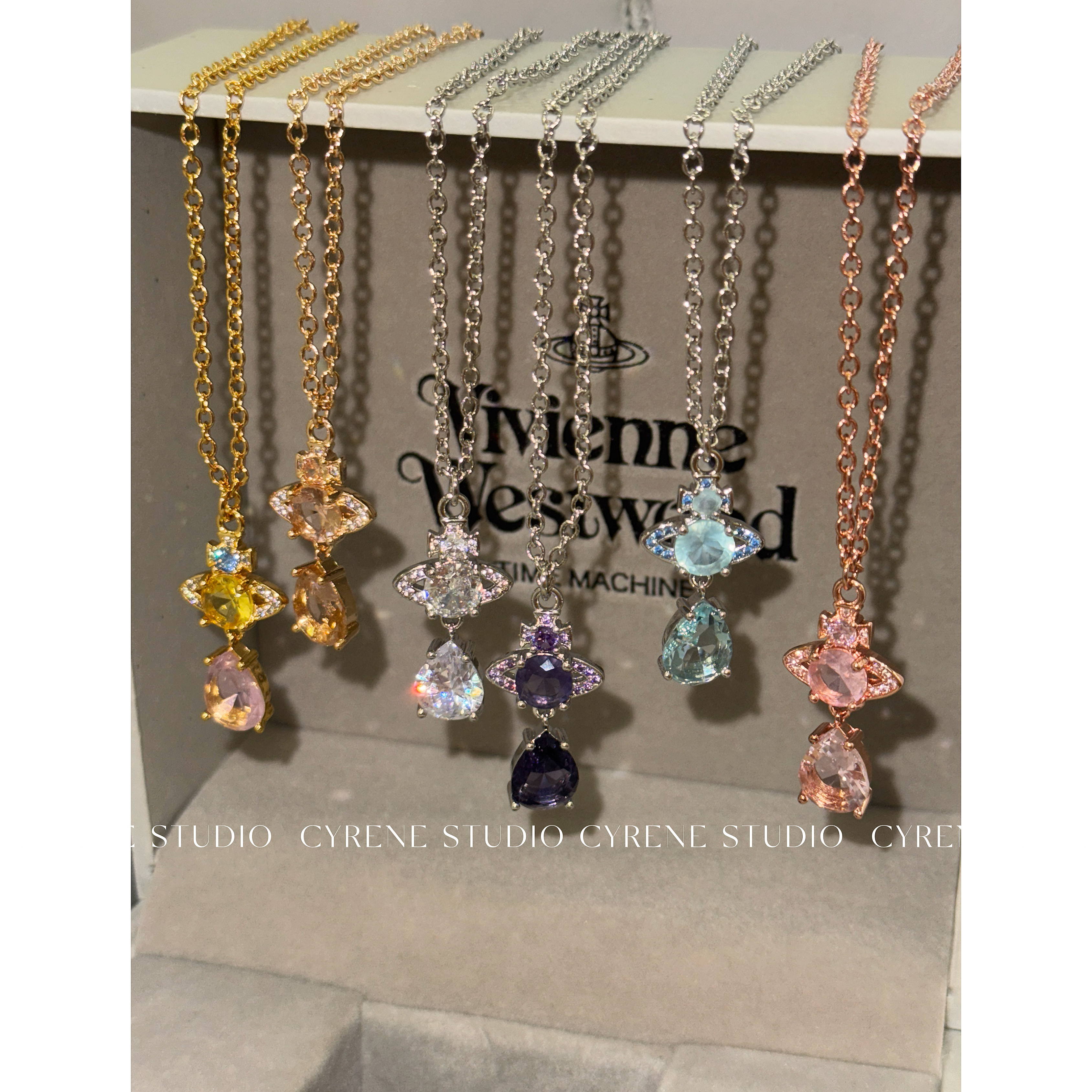 欧美小众设计感高级感人鱼泪水滴项链气质独特镶钻土星吊坠锁骨链