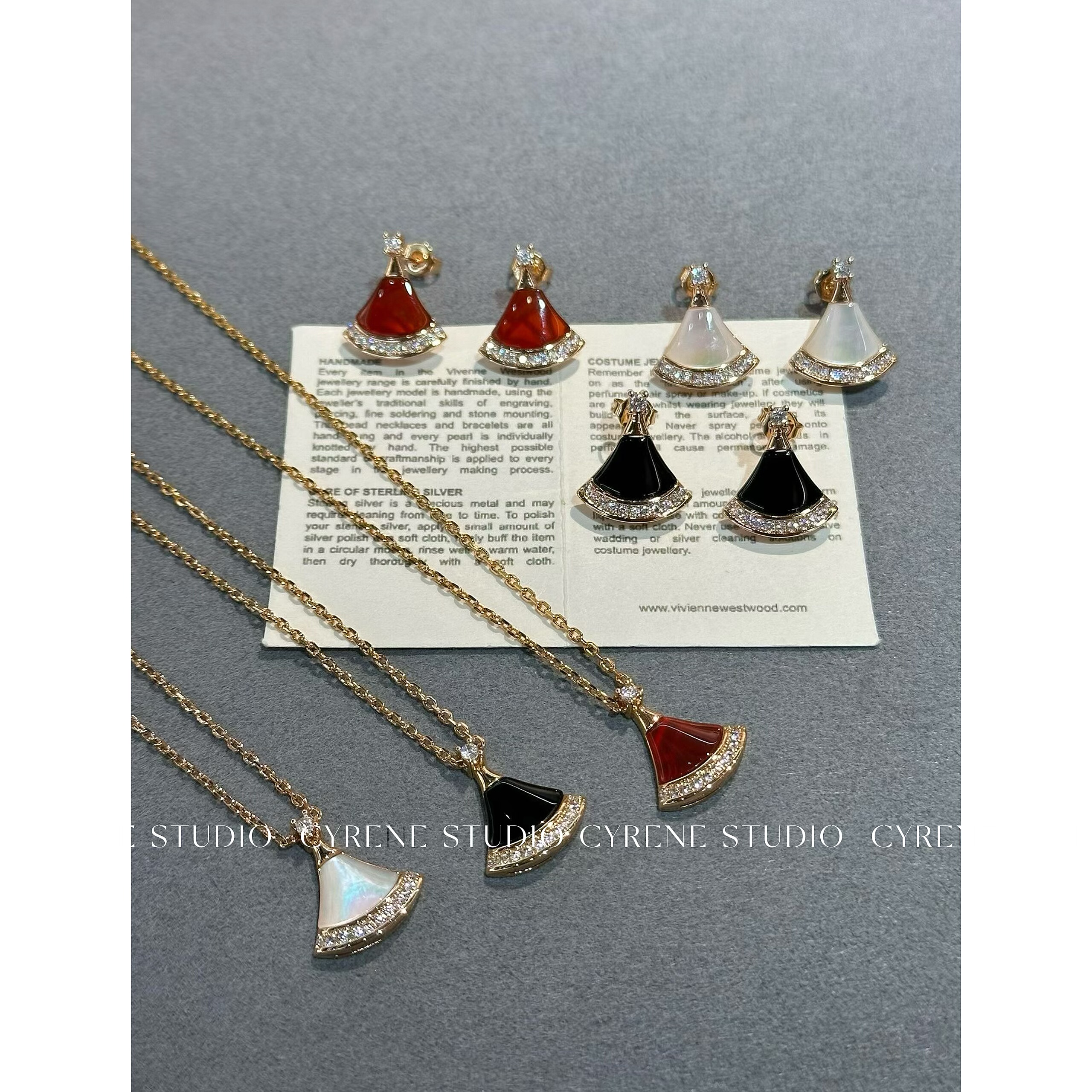 镀18k扇子耳钉小裙子白贝镶钻高级简约气质百搭闪钻轻奢锁骨链女