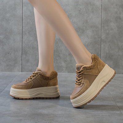 小码厚底板鞋女3233加绒休闲鞋
