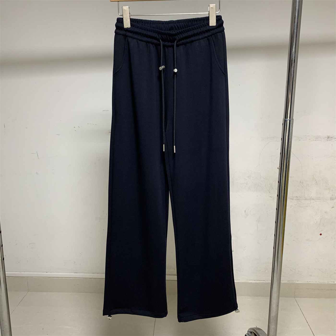 实拍正品2026春季新款休闲运动宽松直筒阔腿天丝束脚运动卫裤女,女装/女士精品,卫裤,淘宝优惠券,粉丝福利购,淘宝优惠卷