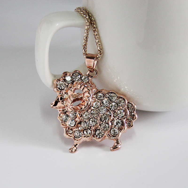 Clothing accessories opal long sweater chain crystal pendant necklace female wild fashion jewelry wholesale female models