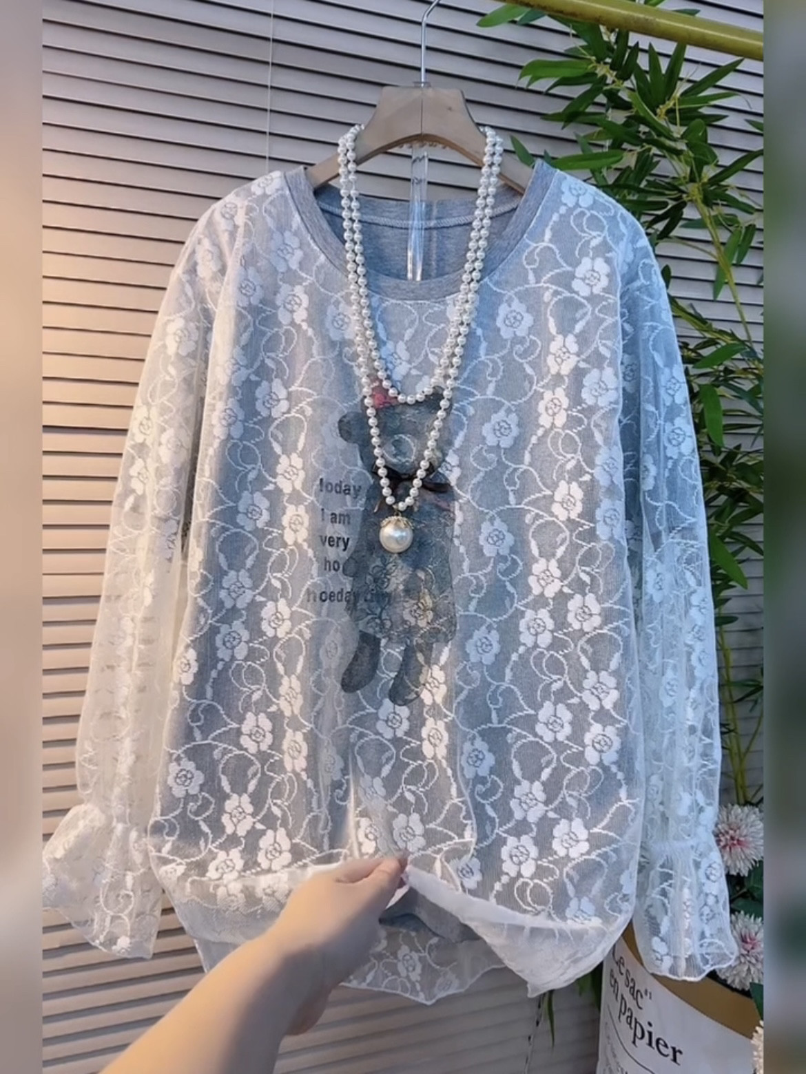 秋冬大码蕾丝拼接圆领长袖假两件T恤新款潮牌宽松显瘦上衣潮小众