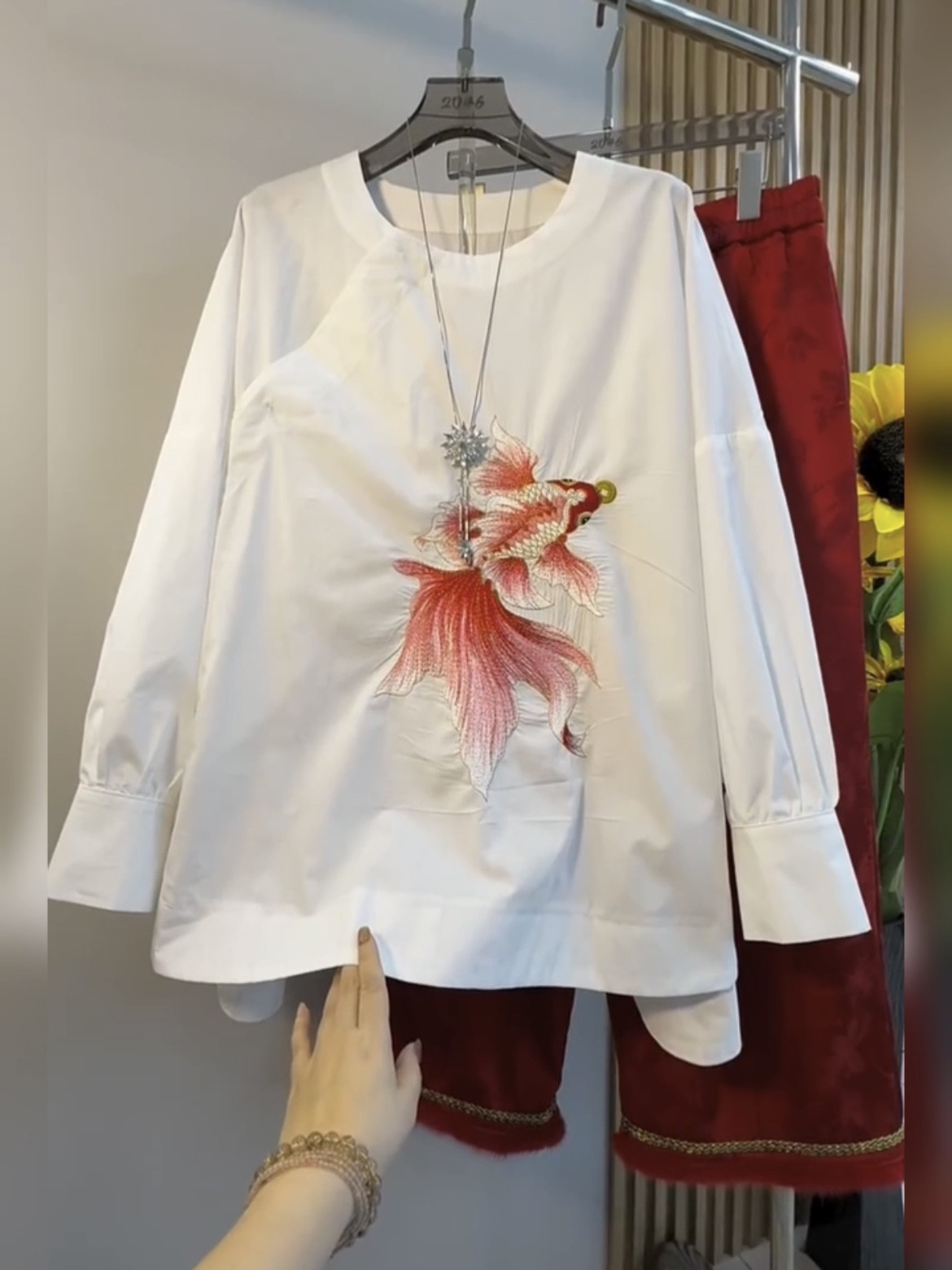 秋冬大码重工刺绣加厚国风打底衫女宽松显瘦洋气减龄上衣内搭外穿,女装/女士精品,常规大码外套,淘宝优惠券,粉丝福利购,淘宝优惠卷