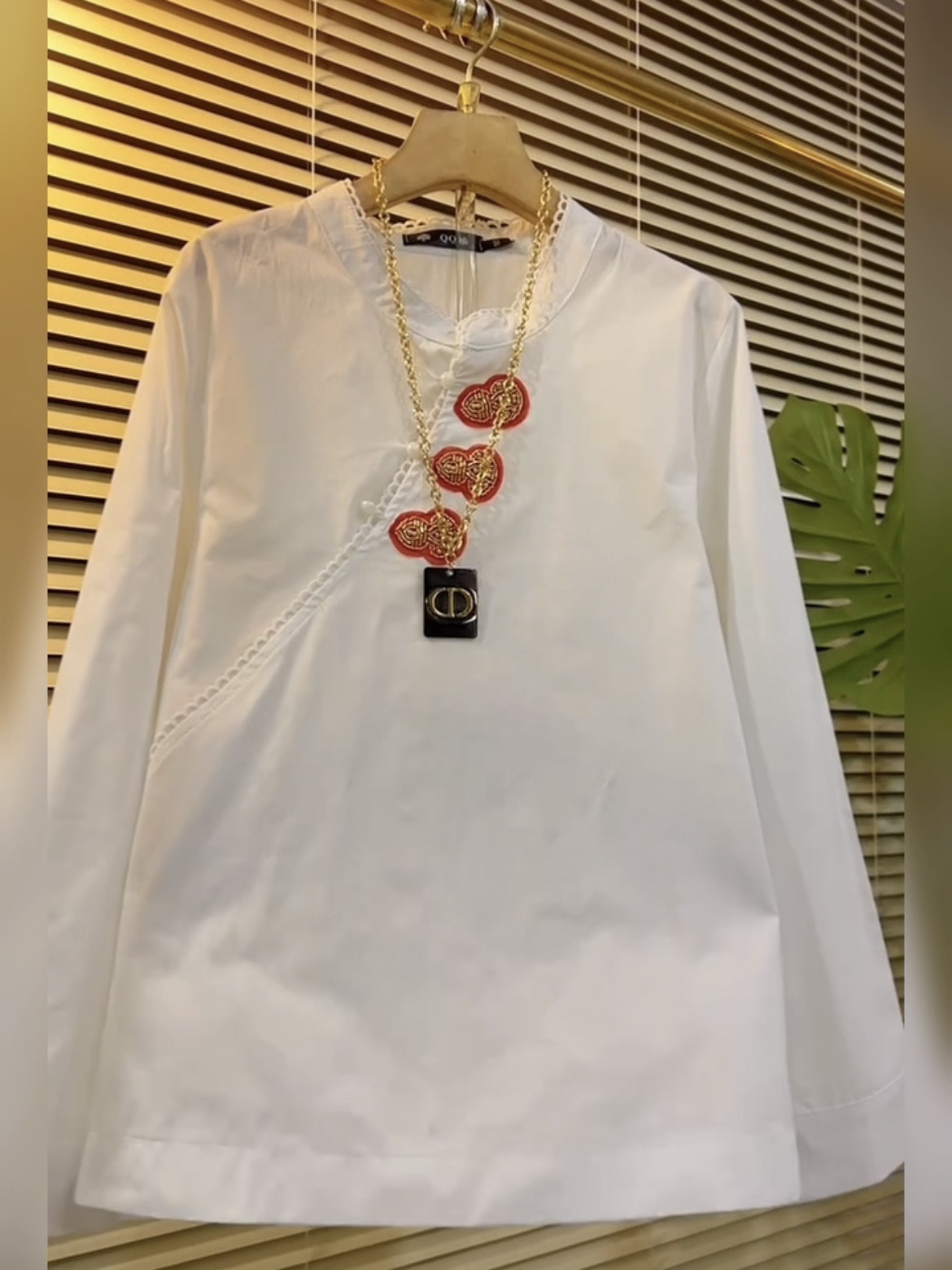 秋冬大码女装复古日系风新中式国风刺绣钉珠衬衫女内搭上衣小众潮