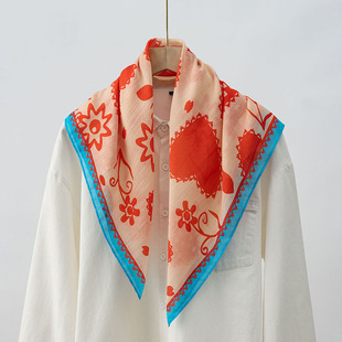 亮色爱心草莓真丝丝绵混纺丝巾显白洋气桑蚕丝70方巾围巾防晒儿童