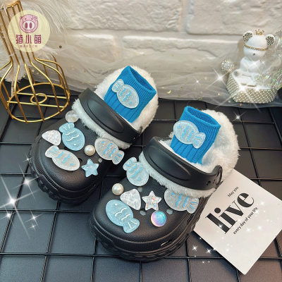 儿童软底轻便新款黑色加绒洞洞鞋