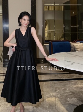 TTIER| 【女主角】夏新款V领收腰显瘦气质短袖连衣裙女款MSL169