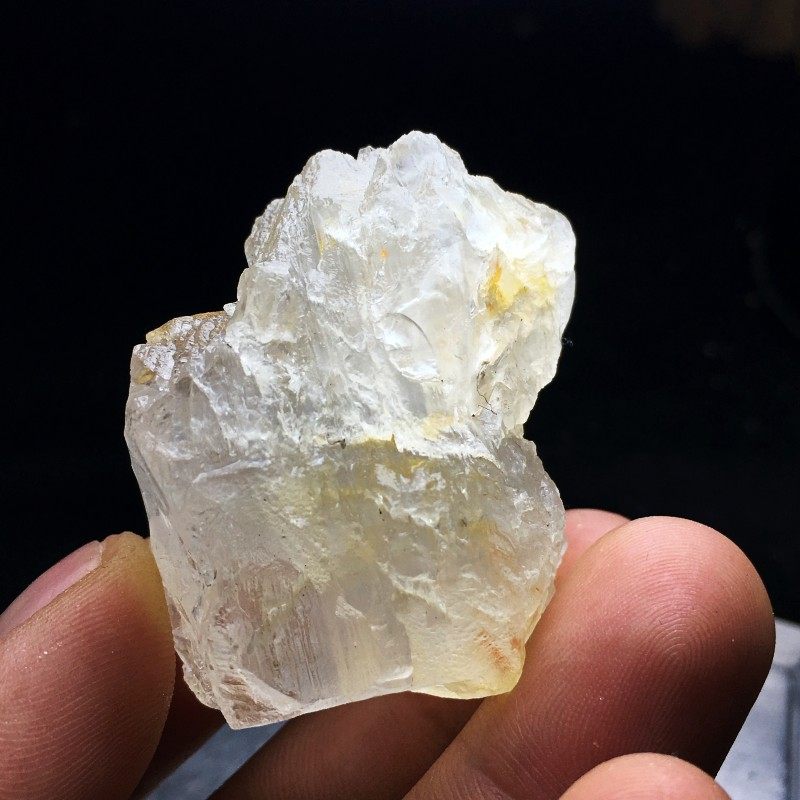 天然冰糖晶托帕石原石  托帕石原石裸石 托帕石原料籽料 80g