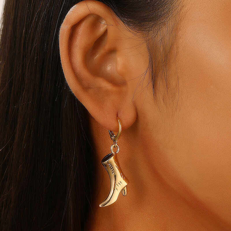 朋克风牛仔帽子靴子不对称耳扣