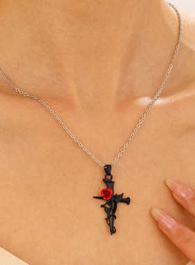 Rose cross necklace2024新款玫瑰花十字架项链ins复古哥特风吊坠
