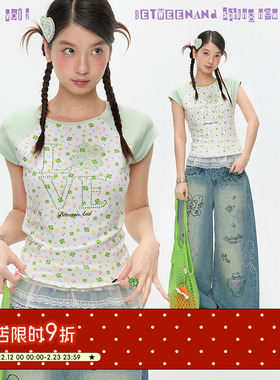 BETWEENAND 夏日古早四叶草烫钻插肩小飞袖修身短款上衣短袖T恤女