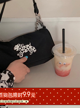 不吞“让人爱不释手的原创斑点狗腋下挎包黑色小包包”BETWEENAND