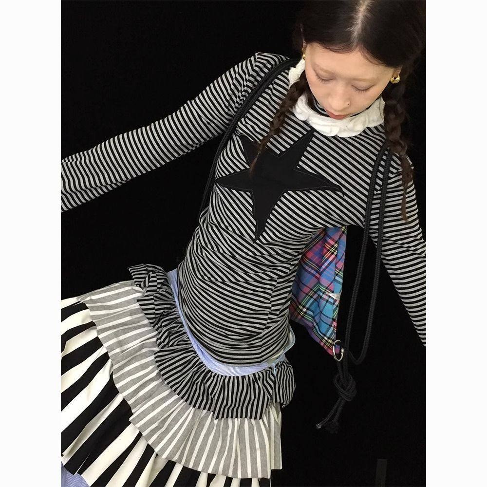 2025秋冬季新款五角星条纹修身显瘦长袖T恤女休闲百搭打底衫ins潮