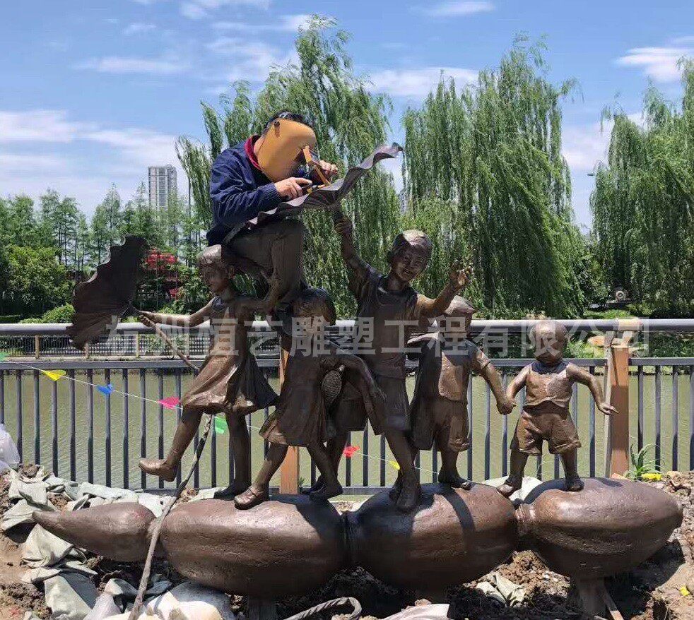 玻璃钢仿铜人物景观雕塑铸铜定制真人雕像维修维护革命肖像定做