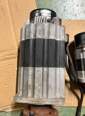 R88MH1K130B 欧姆龙伺服电机咨询维修