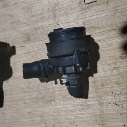 威马电动水泵威马EX5电动水泵威马W6电动水泵纯件咨询维修