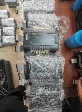 欧姆龙PLC扩展型号CP1W40EDR现货12条成色咨询维修