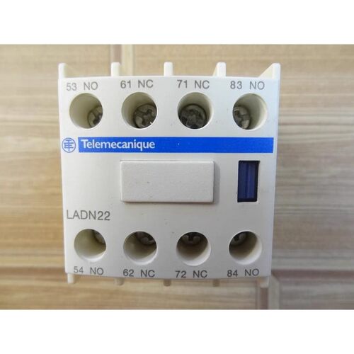 原装施耐德交流接触器辅助触头LADN22C 触点开关两开两闭咨询维修