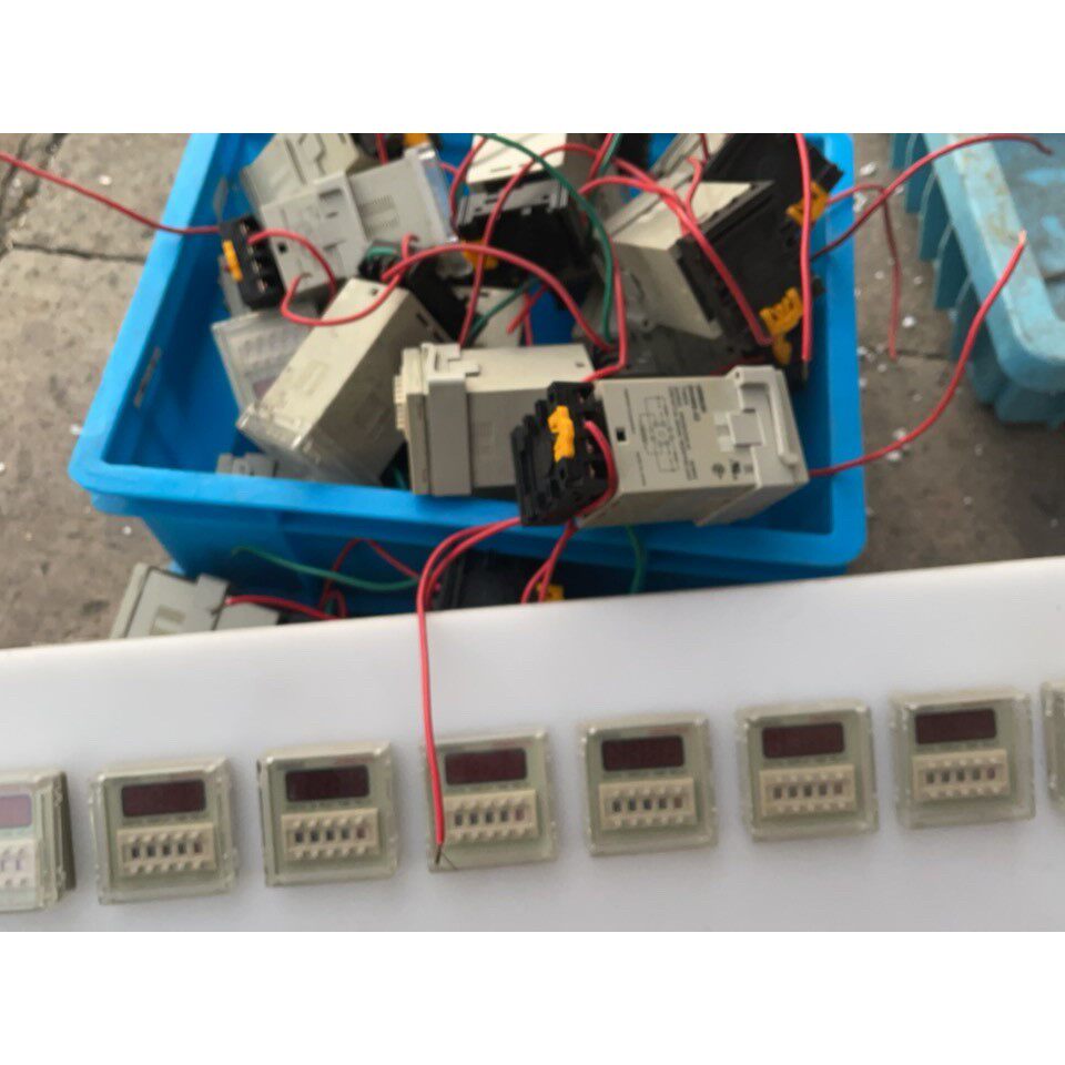 欧姆龙数显循环时间继电器DH48S-S DH48S-2Z ,咨询维修咨询维修咨