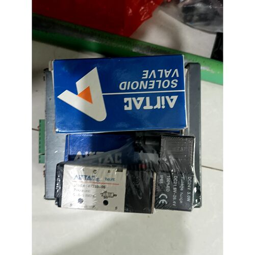 亚德客电磁阀4V110M5B七个个4V21008/4V咨询维修