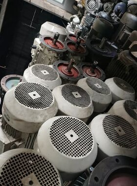 西门子铝壳11KW和15KW四极立式三相电机小法兰盘轴径咨询维修