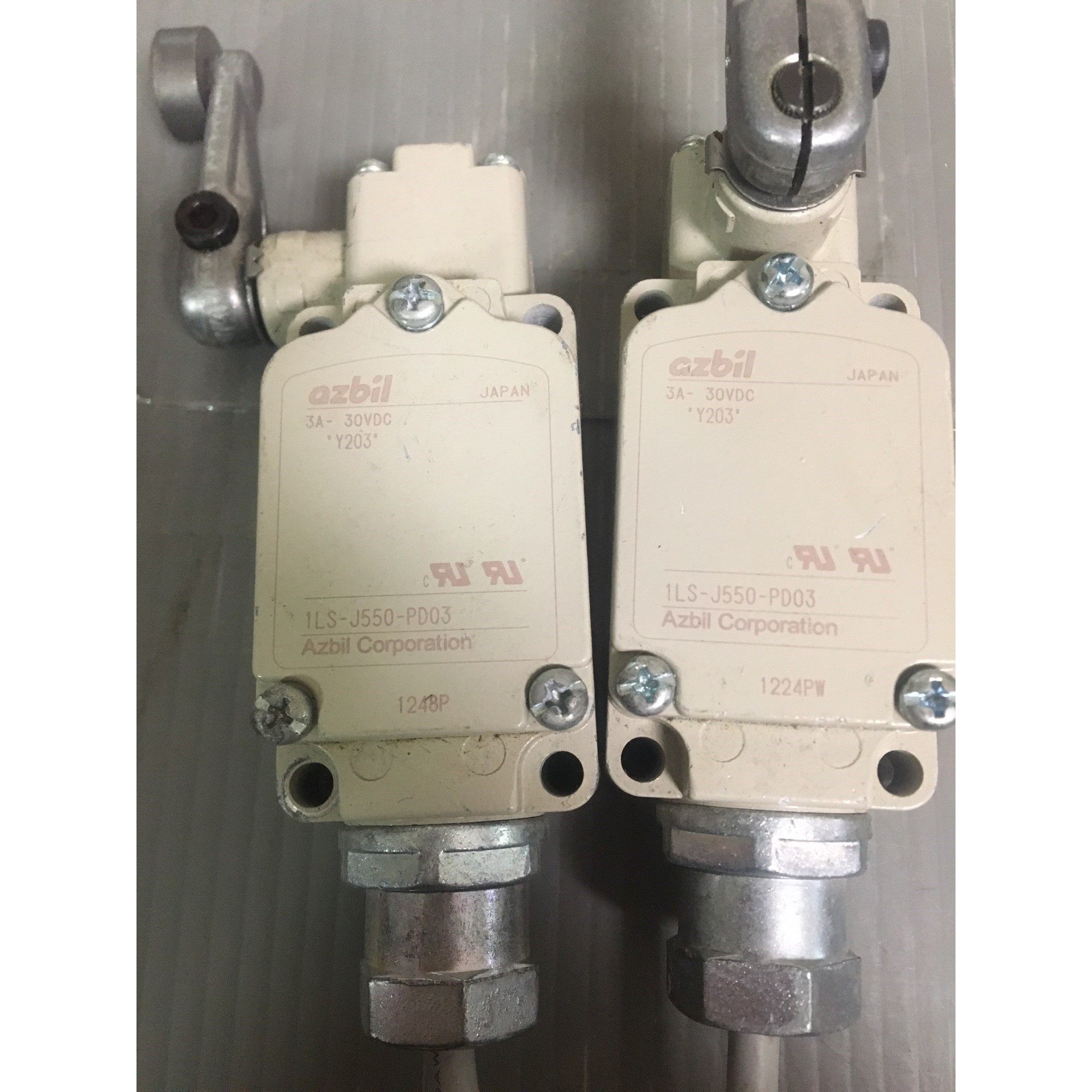 行程开关 1LSJ550PD03 两个 顺丰到付不包邮咨询维修咨询维修