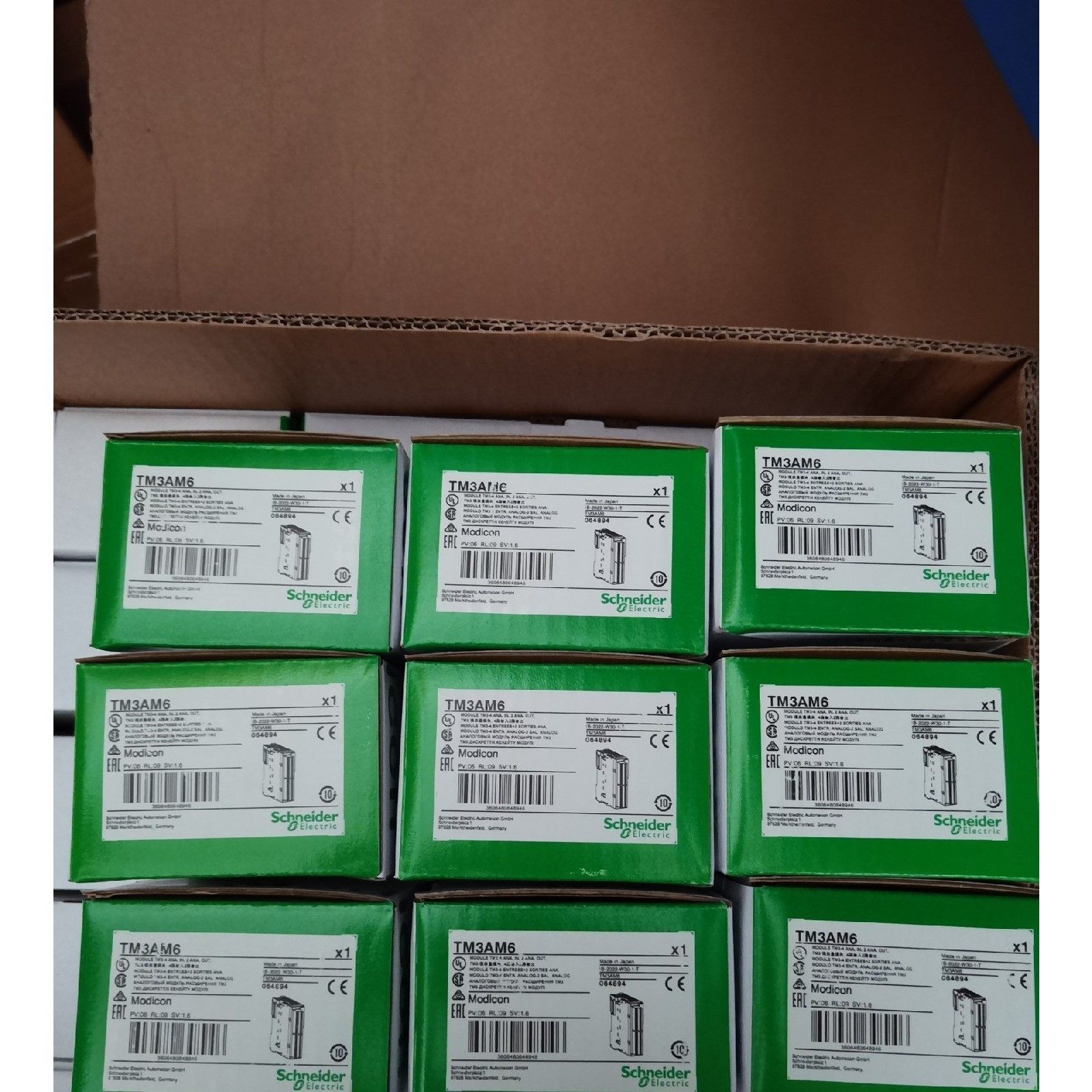 施耐德TM221M32TK全新原装正品现货供应议价出咨询维修咨询维修