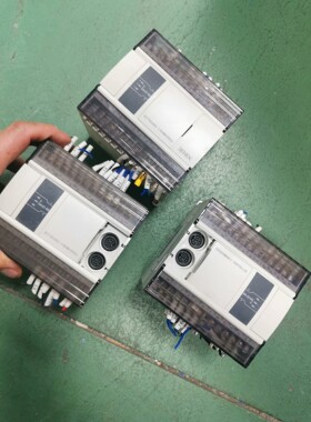 信捷PLC,型号XD3-22T4TC-E,现货3台,成色漂亮咨询维修