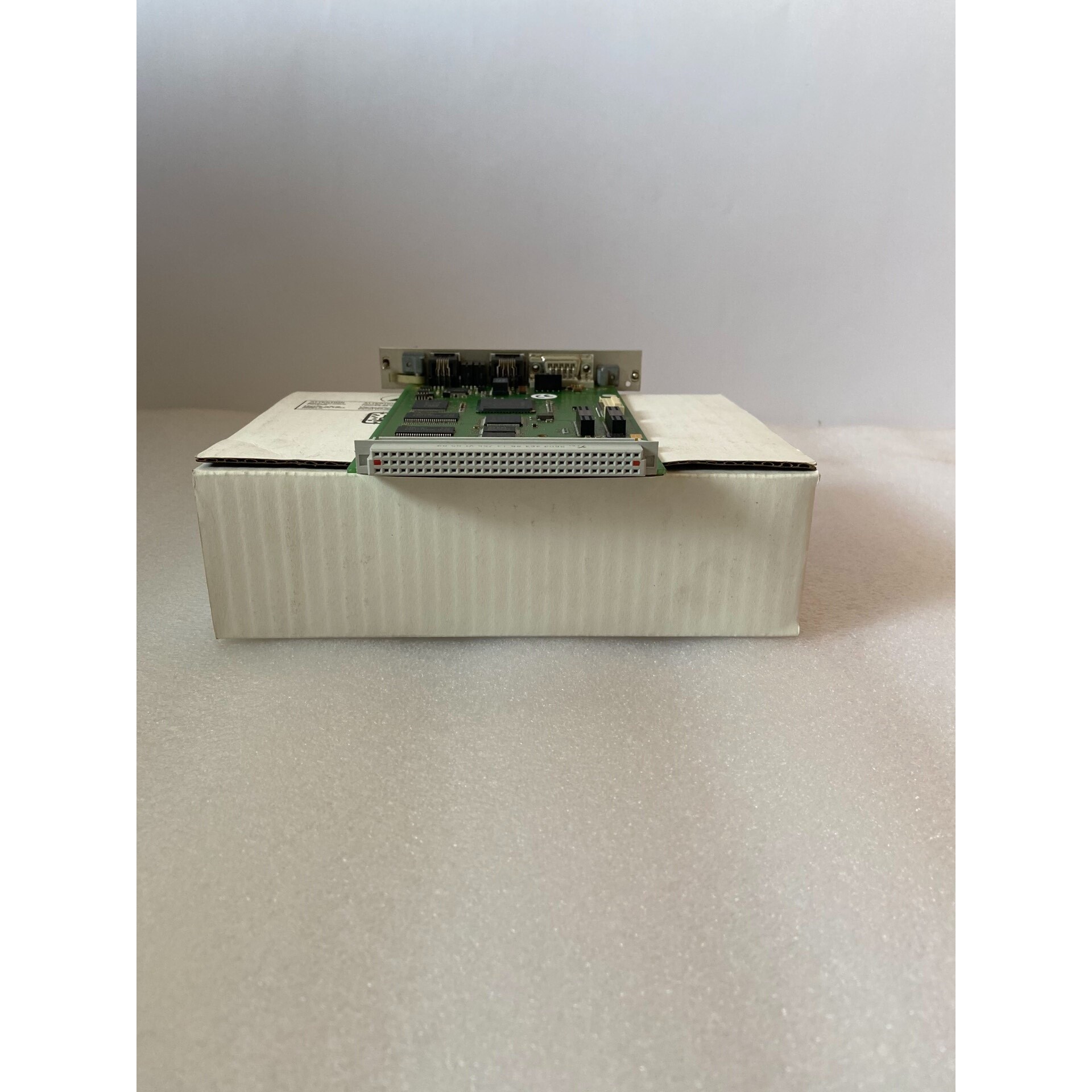 F8627X  HIMA   模块备件现货需要请详聊咨询维修咨询维修